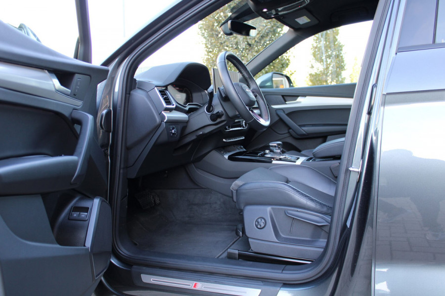 Audi Q5 50 TFSI e S edition | Matrix | Camera | 21 inch | Stuurwiel verwarmd