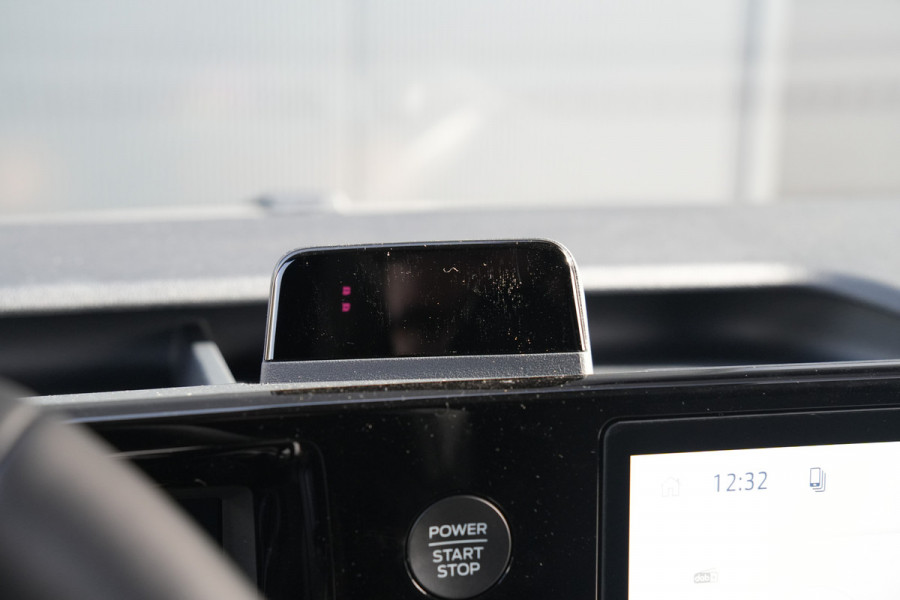 Ford E-Transit Courier Trend 46 kWh 136pk - Stoel/Stuurverwarming - Vloerplaat - Camera - Cruise - Carplay/Android - Rijklaar