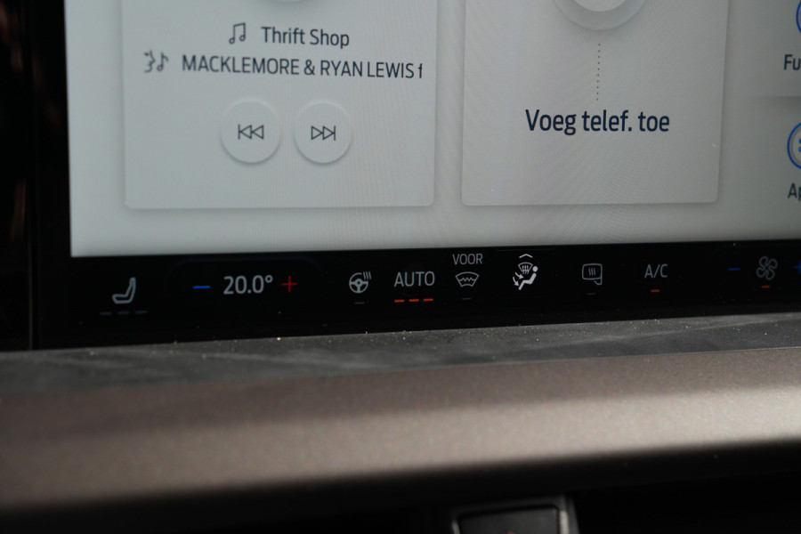 Ford E-Transit Courier Trend 46 kWh 136pk - Stoel/Stuurverwarming - Vloerplaat - Camera - Cruise - Carplay/Android - Rijklaar