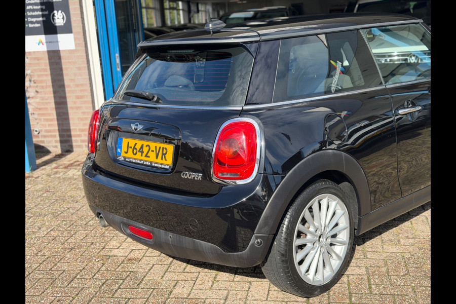 MINI 3-deurs 1.5 Cooper Pepper 2018 AUT NAVI LM NAP!