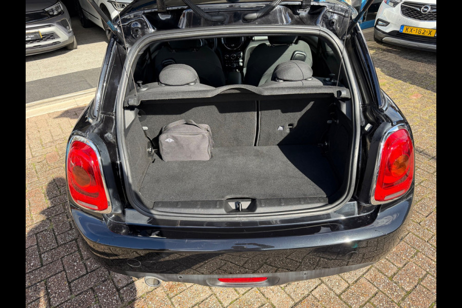 MINI 3-deurs 1.5 Cooper Pepper 2018 AUT NAVI LM NAP!