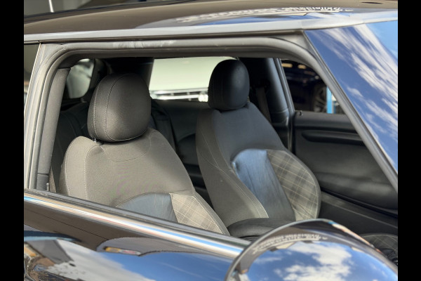MINI 3-deurs 1.5 Cooper Pepper 2018 AUT NAVI LM NAP!