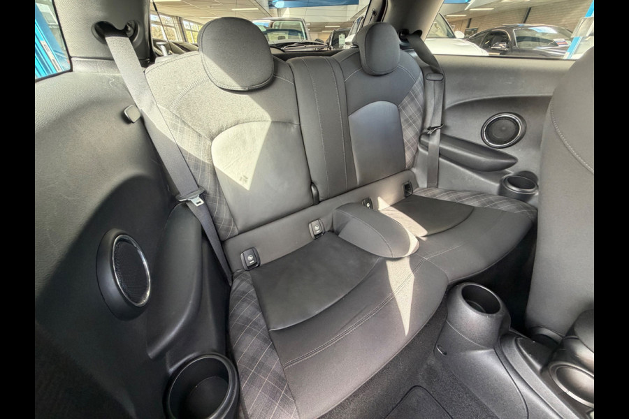 MINI 3-deurs 1.5 Cooper Pepper 2018 AUT NAVI LM NAP!
