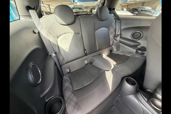 MINI 3-deurs 1.5 Cooper Pepper 2018 AUT NAVI LM NAP!