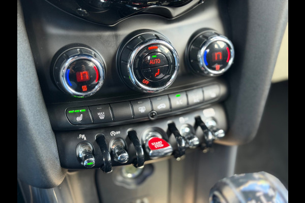 MINI 3-deurs 1.5 Cooper Pepper 2018 AUT NAVI LM NAP!