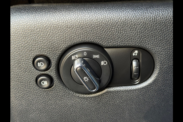 MINI 3-deurs 1.5 Cooper Pepper 2018 AUT NAVI LM NAP!