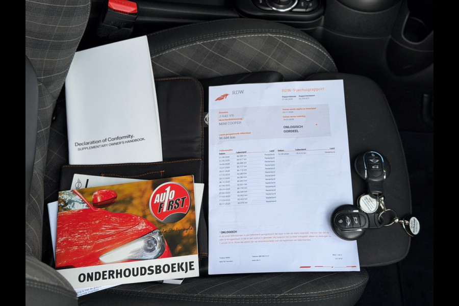 MINI 3-deurs 1.5 Cooper Pepper 2018 AUT NAVI LM NAP!