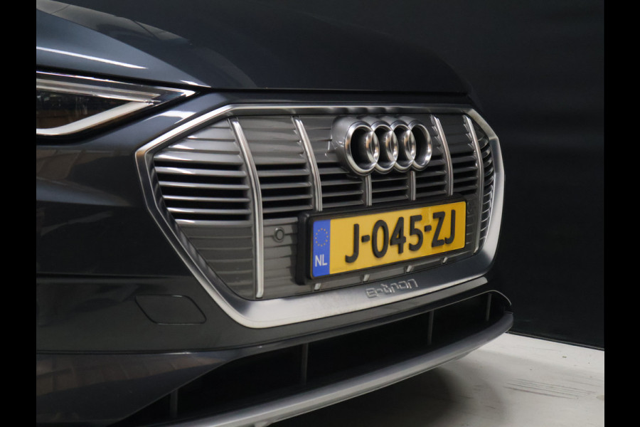 Audi e-tron 55 quattro Business edition Plus 95 kWh [SCHUIFKANTELDAK, APPLE CARPLAY, ANDROID,  ADAPTIVE CRUISE CONTROL, STOELVERWARMING, MEMORY SEATS, DIGITAL DASH, PDC V+A, LEDER, ELEKTRISCHE ACHTERKLEP, NAVIGATIE, CLIMATE CONTROL, NIEUWSTAAT