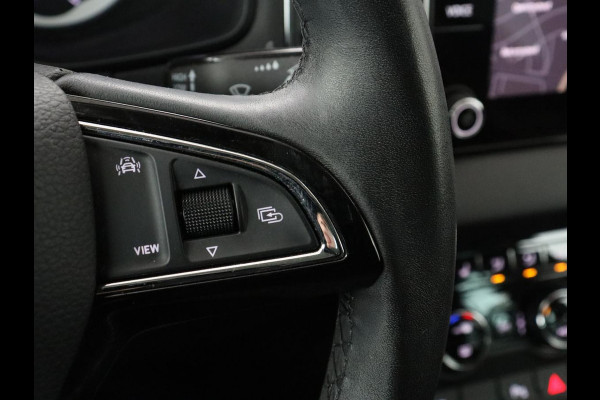 Škoda Karoq 1.5 TSI ACT Business Edition | Cruise control | Stoelverwarming | Carplay | Camera | Park assist | Sfeerverlichting | Climate control | Full LED