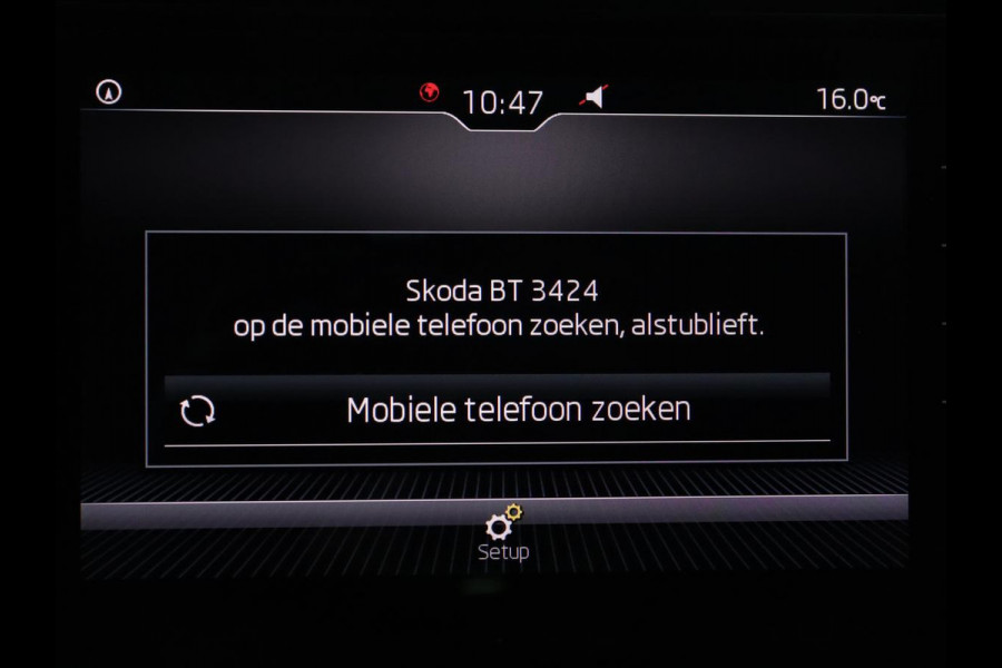 Škoda Karoq 1.5 TSI ACT Business Edition | Cruise control | Stoelverwarming | Carplay | Camera | Park assist | Sfeerverlichting | Climate control | Full LED