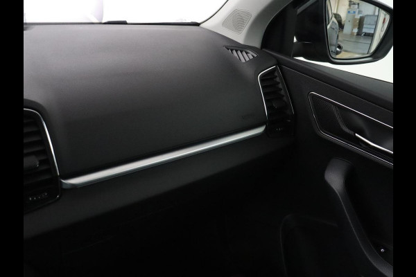 Škoda Karoq 1.5 TSI ACT Business Edition | Cruise control | Stoelverwarming | Carplay | Camera | Park assist | Sfeerverlichting | Climate control | Full LED