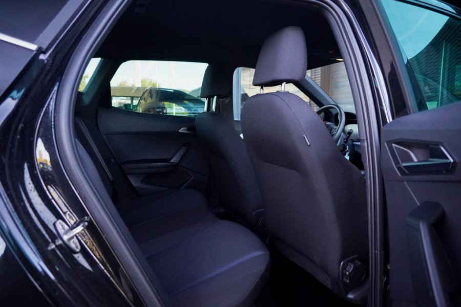Seat Arona 1.0 EcoTSI FR Anniversary Aut / Carplay / Virtual / Stoelverwarming