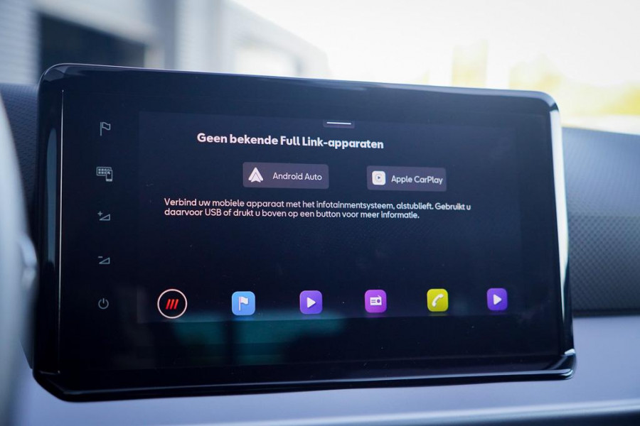 Seat Arona 1.0 EcoTSI FR Anniversary Aut / Carplay / Virtual / Stoelverwarming
