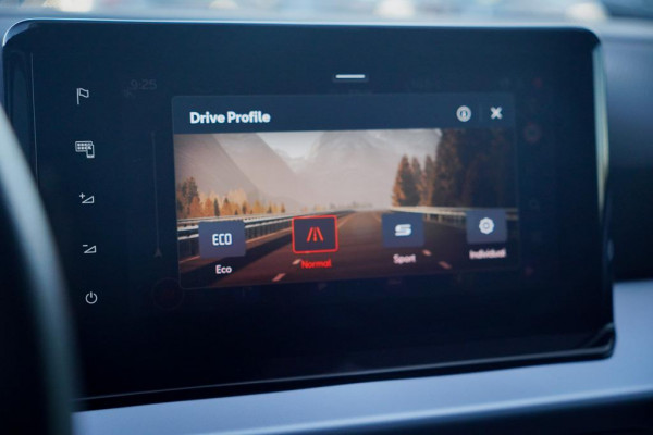 Seat Arona 1.0 EcoTSI FR Anniversary Aut / Carplay / Virtual / Stoelverwarming