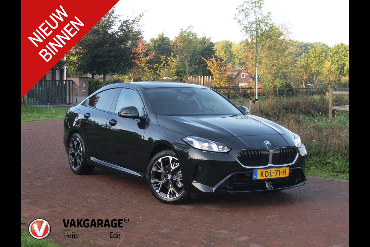 BMW 2 Serie Gran Coupé 220 M Sport Design Edition | Dealergarantie t/m 04-2029 | Camera | Sfeerverlichting | Apple Carplay | NL-Auto |