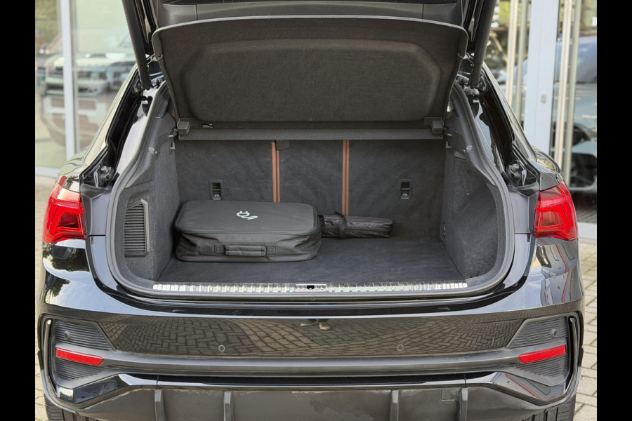 Audi Q3 Sportback 45 TFSI e S-Line |Pano|Leer|Memory|Sfeer|20"|Trekhaak|Optiek Zwart Plus
