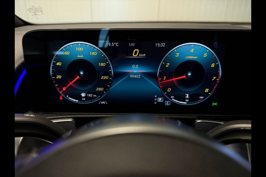 Mercedes-Benz Glb 200 Business Solution AMG