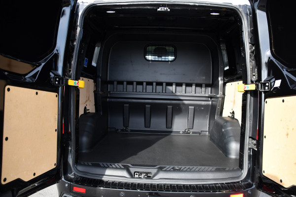 Ford Transit Custom 320 2.0 TDCI L1H1 DC MS-RT Black Edition Adaptieve Cruise, Camera, Carplay, 170pk, 2 x Schuifdeur, Automaat, LED, Stoelverwarming, Leder, Uniek!