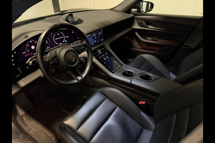 Porsche Taycan Sport Turismo 79 kWh Sportchorno Panodak Bose Camera SOH 88,77%