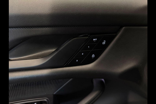 Porsche Taycan Sport Turismo 79 kWh Sportchorno Panodak Bose Camera SOH 88,77%
