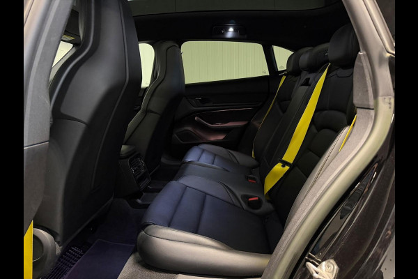 Porsche Taycan Sport Turismo 79 kWh Sportchorno Panodak Bose Camera SOH 88,77%