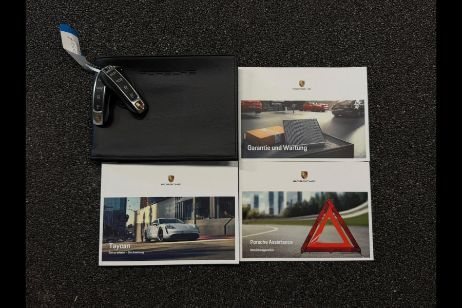 Porsche Taycan Sport Turismo 79 kWh Sportchorno Panodak Bose Camera SOH 88,77%