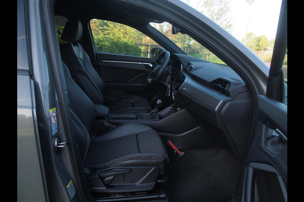 Audi Q3 45 TFSI e S edition | S-Line | Sonos Geluidinstallatie | Black Optic | ACC | NL-Auto |