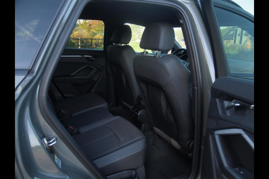 Audi Q3 45 TFSI e S edition | S-Line | Sonos Geluidinstallatie | Black Optic | ACC | NL-Auto |