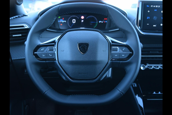Peugeot 2008 1.2 Hybrid 145 GT