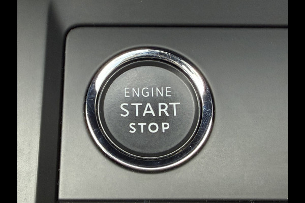Citroën C5 Aircross 225pk Plug-in Hybrid Shine (Elektrisch Schuifdak - Trekhaak - Leder incl verwarming/massage/geheugen - Elektrische Klep - 360gr