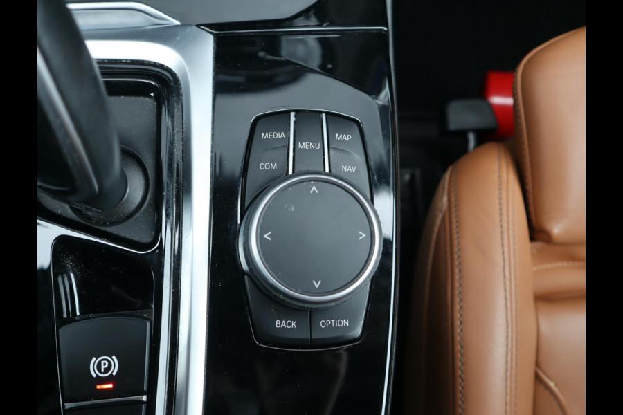 BMW X3 xDrive30e High Executive | Pano | HUD | Trekhaak