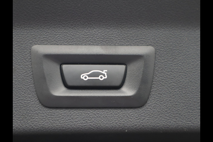 BMW X3 xDrive30e High Executive | Pano | HUD | Trekhaak