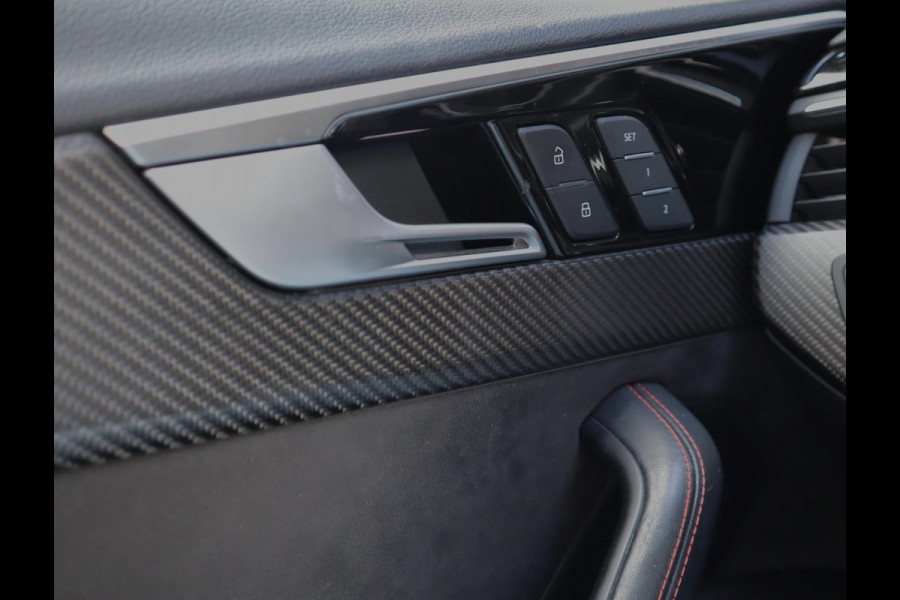 Audi A4 Avant 2.9 TFSI RS 4 quattro | Keramisch | RS dynamic | Bang & Olufsen 3D | HUD | ACC