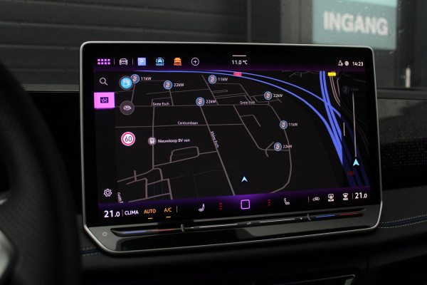 Volkswagen Tiguan 2.0 TSI 4Motion R-line Elegance | Panoramadak | Trekhaak | HUD | ACC | DCC | 360 Camera | Full Options