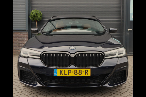BMW 5 Serie Touring 530e M Sport | Pano | Leer | Stoelverwarming | 19 Inch