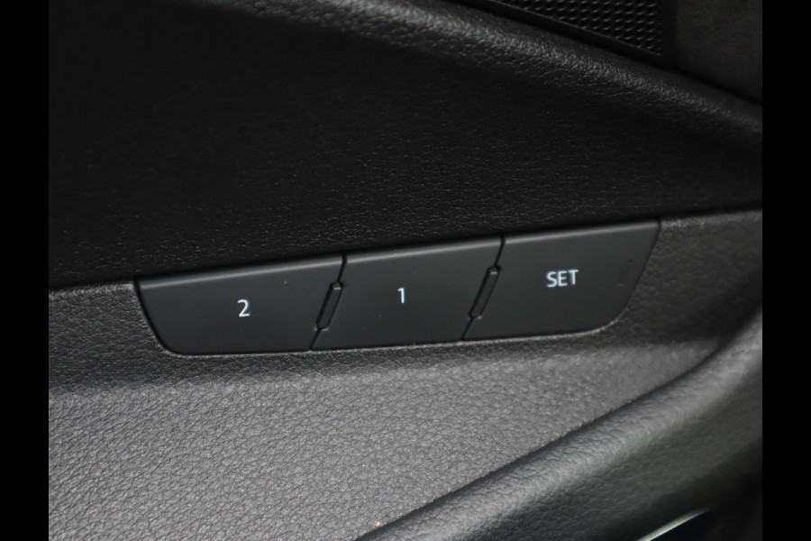Audi e-tron Sportback S quattro 95 kWh | Pano | 360 graden | RS sportstoelen | Digitale buitenspiegels