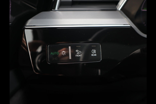 Audi e-tron Sportback S quattro 95 kWh | Pano | 360 graden | RS sportstoelen | Digitale buitenspiegels