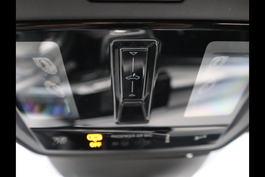 Volkswagen Golf 2.0 TSI R 4Motion | Akra | Leer |  Pano | R sportstoelen | Memory Seats |  Stoel verwarming en ventilatie