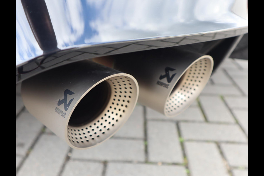 Volkswagen Golf 2.0 TSI R 4Motion | Akra | Leer |  Pano | R sportstoelen | Memory Seats |  Stoel verwarming en ventilatie