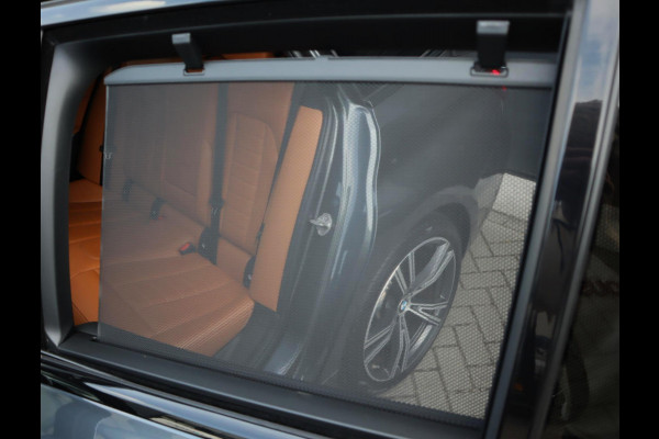 BMW 3 Serie Touring 330e xDrive M Sport High Executive | Pano | Trekhaak | ACC | Leer | 19 Inch