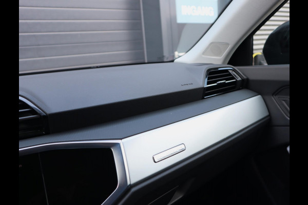 Audi Q3 Sportback 40 TFSI quattro S Edition | S-line | Pano | Trekhaak | all weather banden | Leer