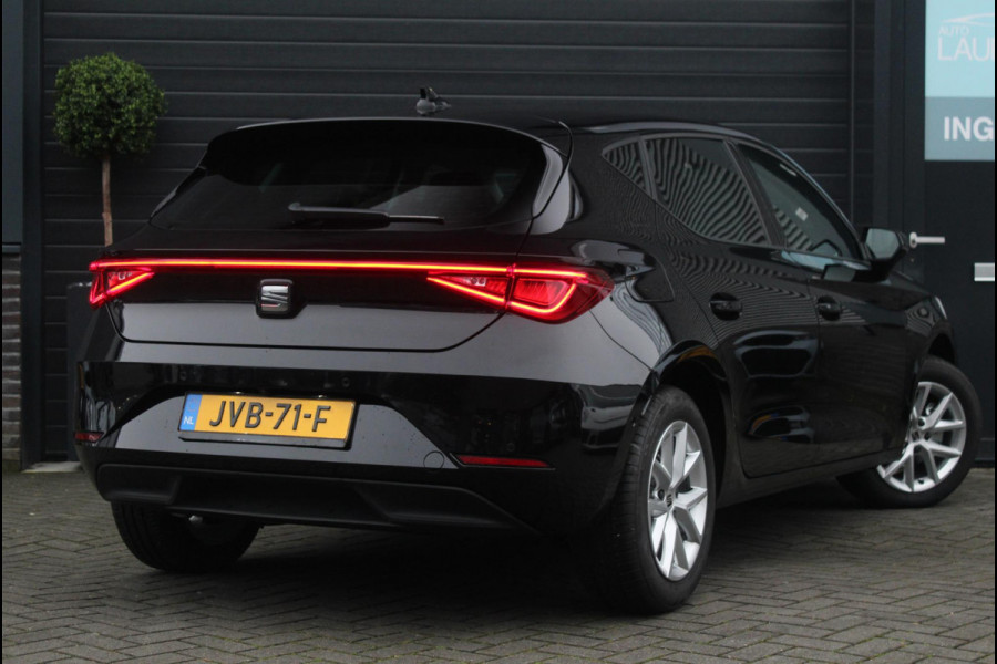Seat Leon 1.5 eTSI Style Business Intense Automaat | Stoel en Stuur verwarming | Camera | LED