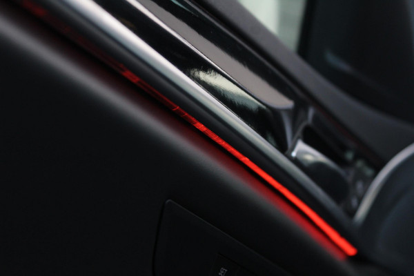 BMW 5 Serie Touring 540i xDrive M-Sport High Executive | Panorama Dak | Comfort Stoelen | Trekhaak | HUD