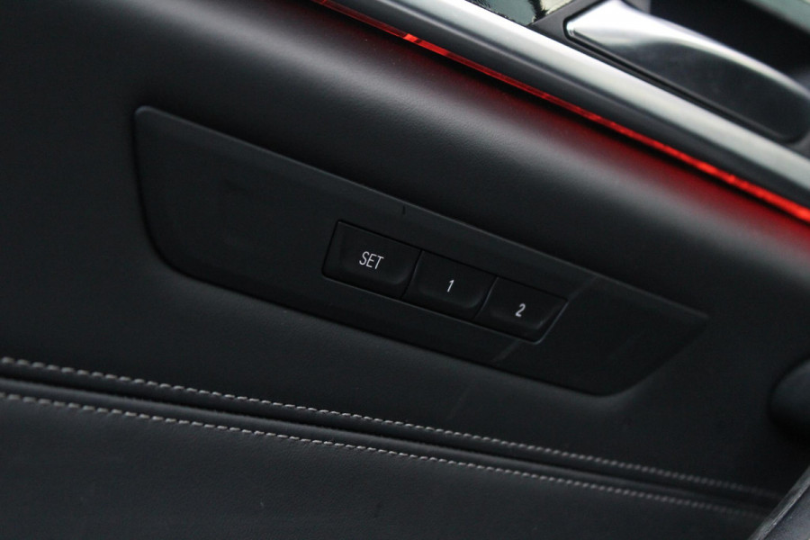 BMW 5 Serie Touring 540i xDrive M-Sport High Executive | Panorama Dak | Comfort Stoelen | Trekhaak | HUD