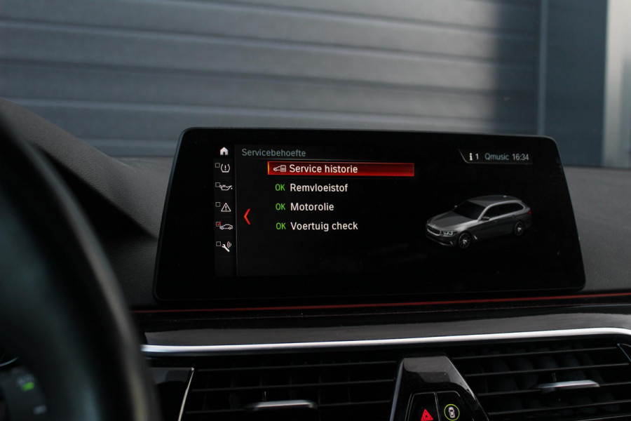 BMW 5 Serie Touring 540i xDrive M-Sport High Executive | Panorama Dak | Comfort Stoelen | Trekhaak | HUD