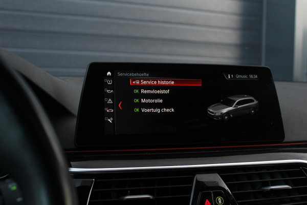 BMW 5 Serie Touring 540i xDrive M-Sport High Executive | Panorama Dak | Comfort Stoelen | Trekhaak | HUD