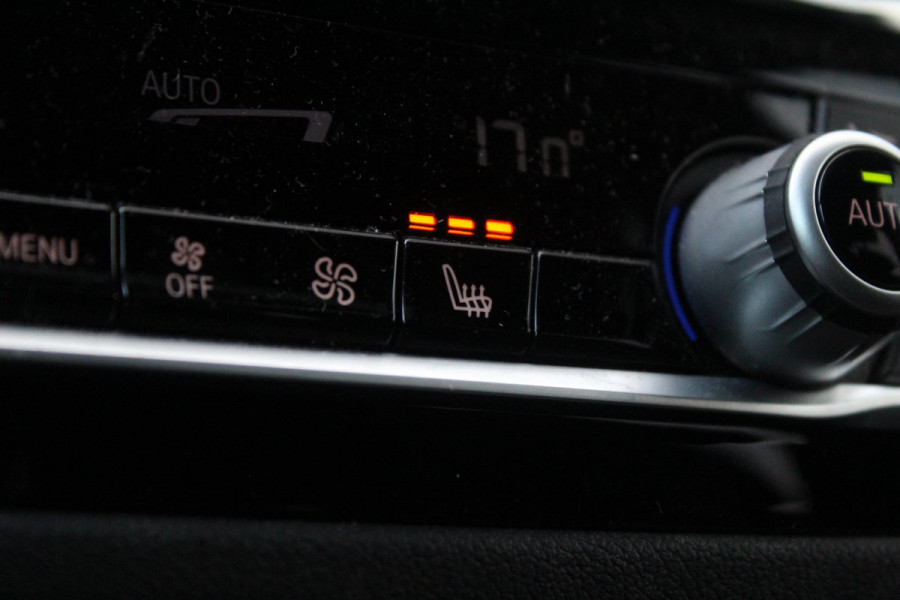 BMW 5 Serie Touring 540i xDrive M-Sport High Executive | Panorama Dak | Comfort Stoelen | Trekhaak | HUD