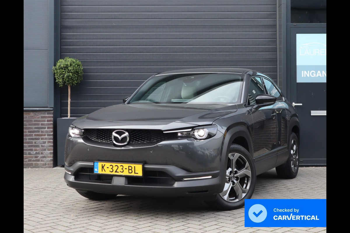 Mazda MX-30 e-SkyActiv 145 First Edition 36 kWh | SOH 94% | Voorstoelen verwarmd | HUD | Camera | Memory Seats