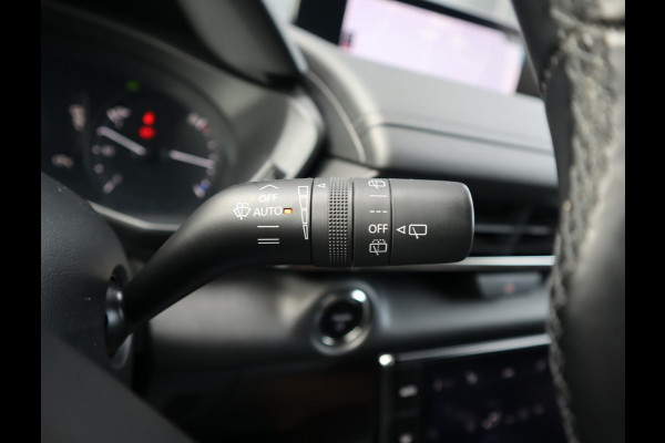Mazda MX-30 e-SkyActiv 145 First Edition 36 kWh | SOH 94% | Voorstoelen verwarmd | HUD | Camera | Memory Seats