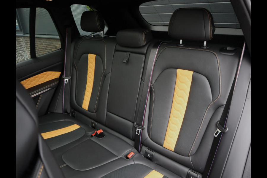 BMW X5 M Competition | Pano | Soft Close | Trekhaak | Laser | Stoelkoeling | H+K